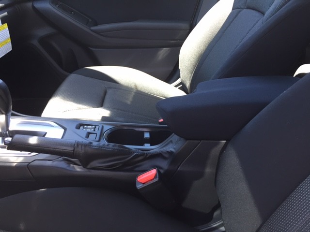 subaru crosstrek center console replacement